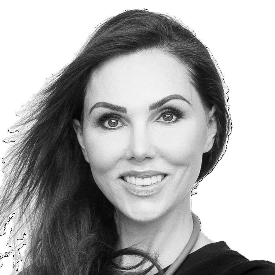 Dr Catherine Davies